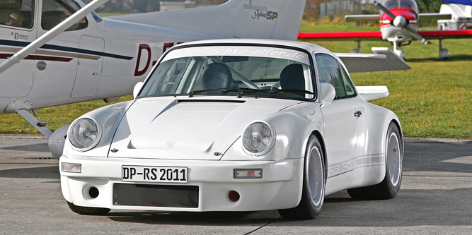 Компания DP Motorsport урезала старый Porsche 911 до 870 килограмм