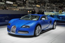Женева 2009: Bugatti Veyron Bleu Centenaire
